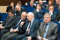Invest in Tatarstan – здесь крутятся деньги, налаживаются деловые связи, удовлетворяются амбиции и рушатся надежды. Ежегодно форум собирает сотни людей со всего мира. Людей, которым, так или иначе, не безразлична экономика Татарстана. Invest in Tatarstan – здесь крутятся деньги, налаживаются деловые связи, удовлетворяются амбиции и рушатся надежды. Ежегодно форум собирает сотни людей со всего мира. Людей, которым, так или иначе, не безразлична экономика Татарстана.